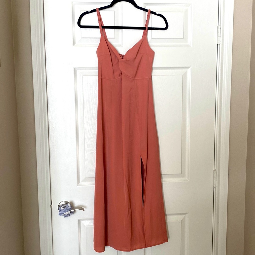 NWT Never been worn Abercrombie midi dress! No imperfections- great dress!